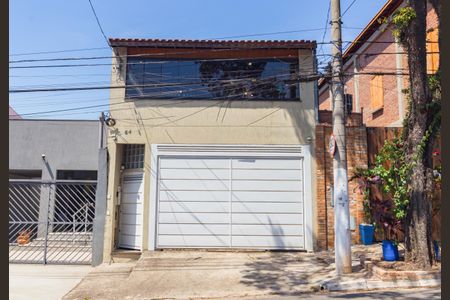 Casa para alugar com 205m², 3 quartos e sem vagaFachada
