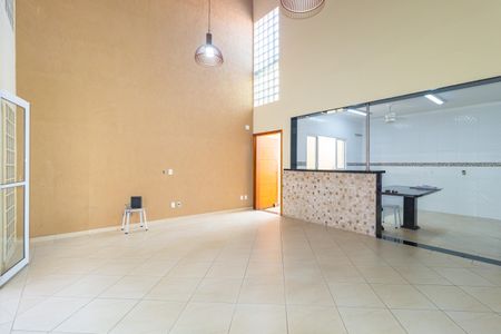 Casa para alugar com 205m², 3 quartos e sem vagaSala