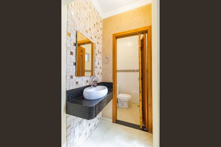 Casa para alugar com 205m², 3 quartos e sem vagaLavabo