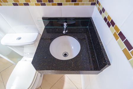 Casa para alugar com 205m², 3 quartos e sem vagaDetalhe Banheiro - Suíte 1