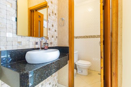 Casa para alugar com 205m², 3 quartos e sem vagaLavabo