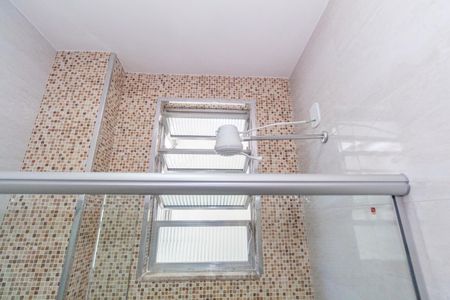 Apartamento para alugar com 70m², 2 quartos e sem vagaBanheiro