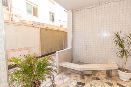 Apartamento para alugar com 70m², 2 quartos e sem vagaÁrea comum