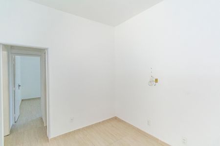 Apartamento para alugar com 70m², 2 quartos e sem vagaSala