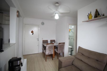 Sala de apartamento à venda com 2 quartos, 48m² em Passo das Pedras, Porto Alegre