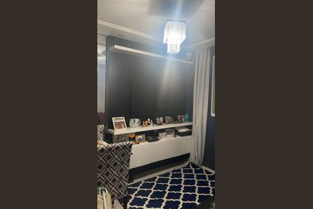 Sala de apartamento para alugar com 2 quartos, 48m² em Jardim Petropolis, Cotia