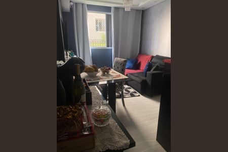 Sala de apartamento para alugar com 2 quartos, 48m² em Jardim Petropolis, Cotia