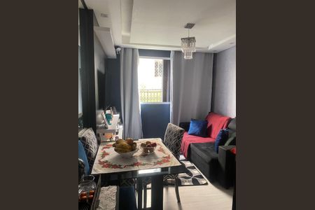 Sala de apartamento para alugar com 2 quartos, 48m² em Jardim Petropolis, Cotia