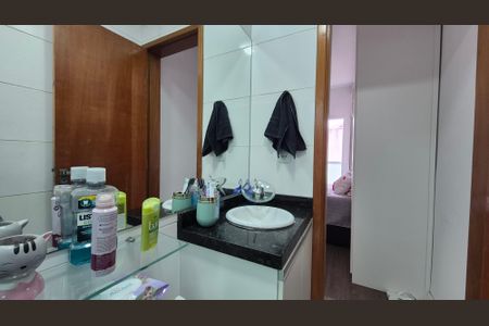 Apartamento à venda com 100m², 3 quartos e 2 vagasBanheiro da suite