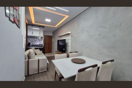 Apartamento à venda com 100m², 3 quartos e 2 vagasSala