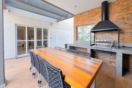 Apartamento à venda com 146m², 3 quartos e 3 vagasChurrasqueira
