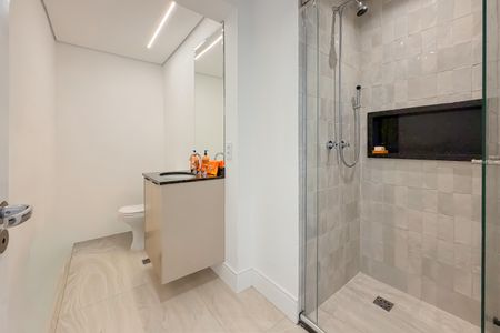 Apartamento à venda com 146m², 3 quartos e 3 vagasBanheiro da Suíte 1