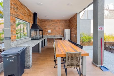 Apartamento à venda com 146m², 3 quartos e 3 vagasChurrasqueira