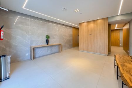 Apartamento à venda com 146m², 3 quartos e 3 vagasHall social