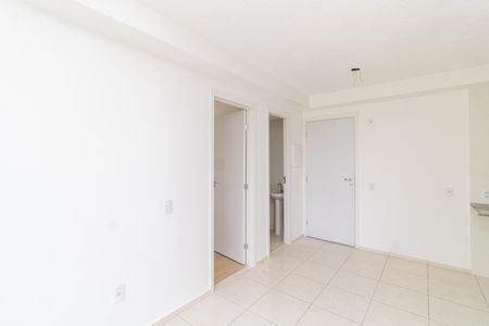 Sala de apartamento para alugar com 2 quartos, 37m² em Vila Guilherme, São Paulo