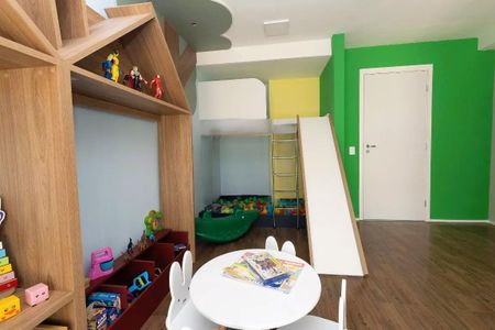 Apartamento à venda com 37m², 2 quartos e sem vagaÁrea comum - Brinquedoteca