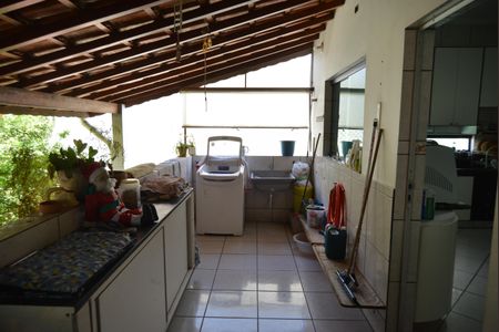 Apartamento à venda com 250m², 2 quartos e 2 vagasÁrea de Serviço