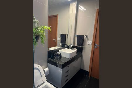 Apartamento à venda com 3 quartos, 110m² em Sion, Belo Horizonte