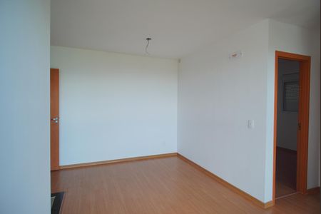 Sala de apartamento para alugar com 2 quartos, 56m² em Jardim Carvalho, Porto Alegre