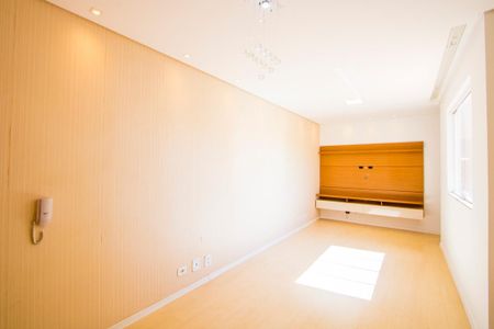 Sala de apartamento para alugar com 2 quartos, 60m² em Parque Sao Vicente, Santo André