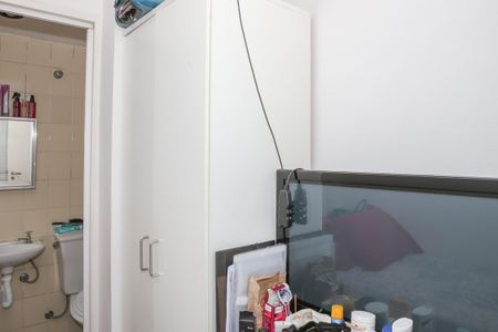 Apartamento para alugar com 170m², 4 quartos e 3 vagasQuarto e Banheiro de serviço