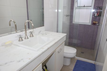 Apartamento para alugar com 170m², 4 quartos e 3 vagasBanheiro Social