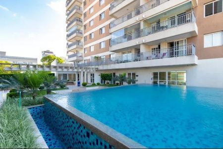 Apartamento para alugar com 77m², 3 quartos e 1 vagaÁrea comum - Piscina