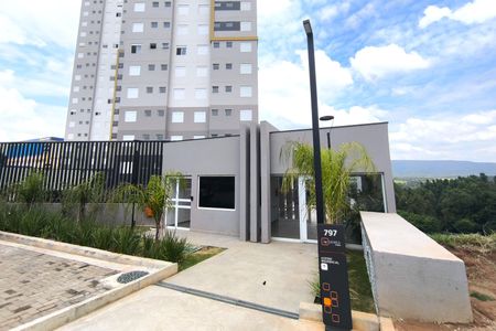 Apartamento para alugar com 60m², 2 quartos e 1 vagaFachada e portaria