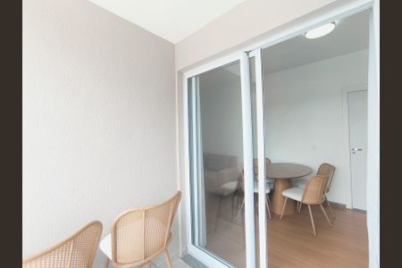 Varanda de apartamento à venda com 2 quartos, 60m² em Medeiros, Jundiaí