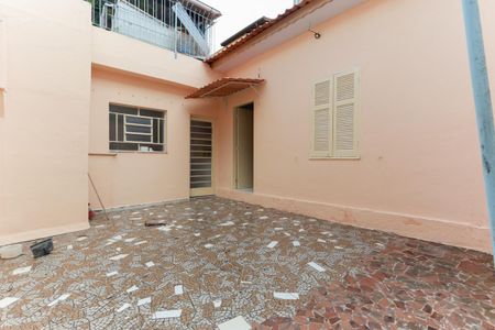 Casa para alugar com 45m², 1 quarto e sem vaga Casa para alugar com 45m², 1 quarto e sem vagaQuintal