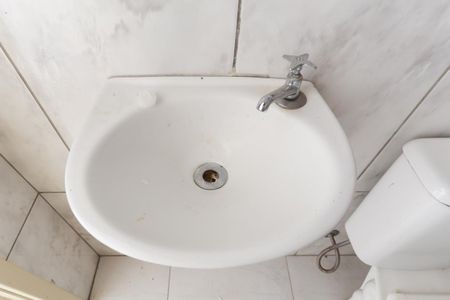 Casa para alugar com 45m², 1 quarto e sem vaga Casa para alugar com 45m², 1 quarto e sem vagaBanheiro