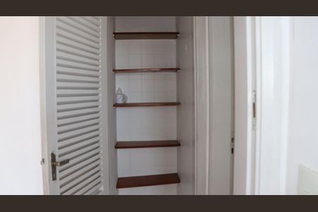 Apartamento à venda com 54m², 1 quarto e sem vagaDepósito