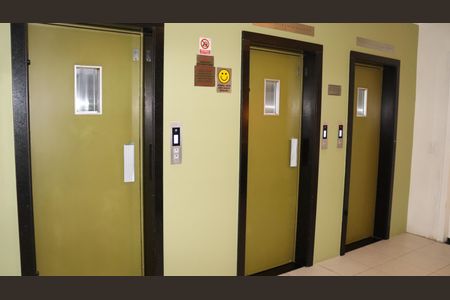 Apartamento à venda com 54m², 1 quarto e sem vagaHall dos Elevadores