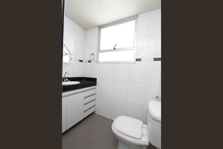 Apartamento para alugar com 120m², 3 quartos e 2 vagasBanheiro Social