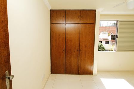 Apartamento para alugar com 120m², 3 quartos e 2 vagasQuarto 2