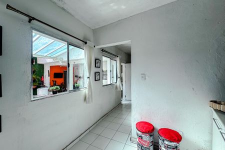 Casa à venda com 246m², 2 quartos e sem vagaEscritório