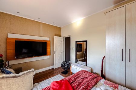 Casa à venda com 246m², 2 quartos e sem vagaQuarto 1