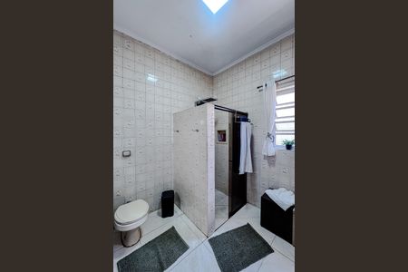 Casa à venda com 246m², 2 quartos e sem vagaBanheiro