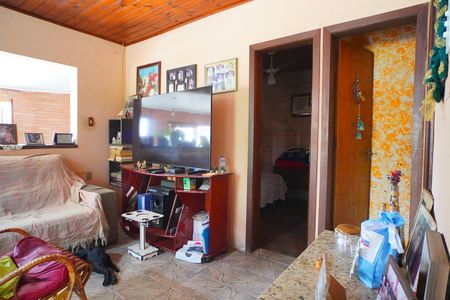 Sala de casa à venda com 3 quartos, 119m² em Jardim Carvalho, Porto Alegre