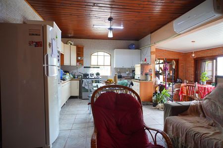 Sala de casa à venda com 3 quartos, 119m² em Jardim Carvalho, Porto Alegre