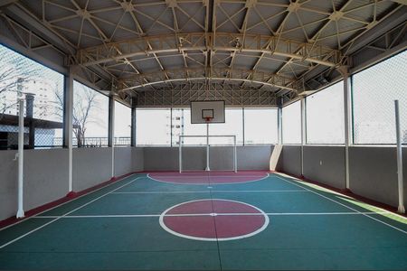 Apartamento para alugar com 57m², 2 quartos e 1 vagaQuadra