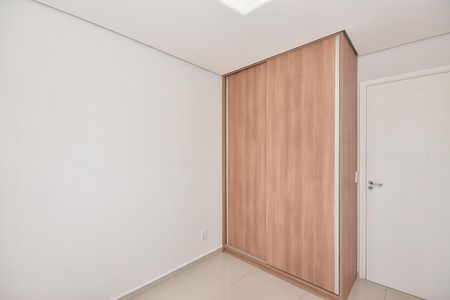 Apartamento para alugar com 57m², 2 quartos e 1 vagaQuarto