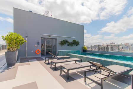 Apartamento à venda com 30m², 1 quarto e 1 vagaÁrea comum - Piscina