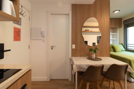 Cozinha de apartamento à venda com 1 quarto, 30m² em Farroupilha, Porto Alegre