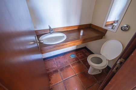 Casa para alugar com 350m², 5 quartos e 4 vagaslavabo