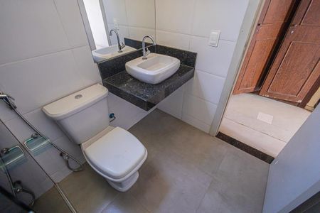 Casa para alugar com 350m², 5 quartos e 4 vagassuite