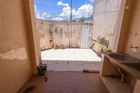 Casa para alugar com 350m², 5 quartos e 4 vagasarea de serviço