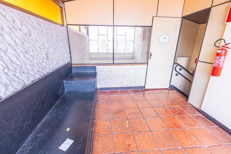 Casa para alugar com 350m², 5 quartos e 4 vagassala de TV
