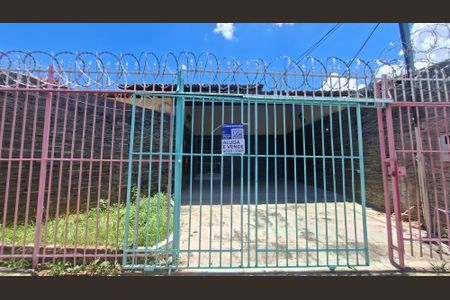 Casa para alugar com 350m², 5 quartos e 4 vagasfachada  / plaquinha: gyak 219