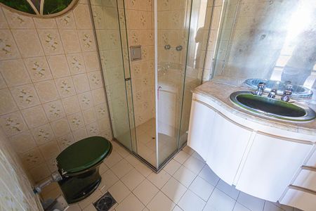 Casa para alugar com 350m², 5 quartos e 4 vagassuite